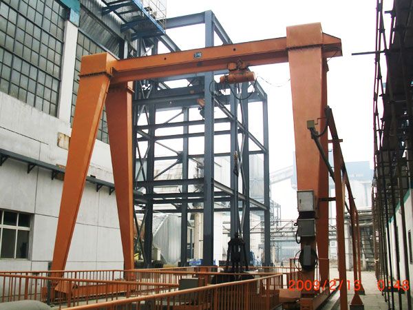 如何正確選用門式起重機？